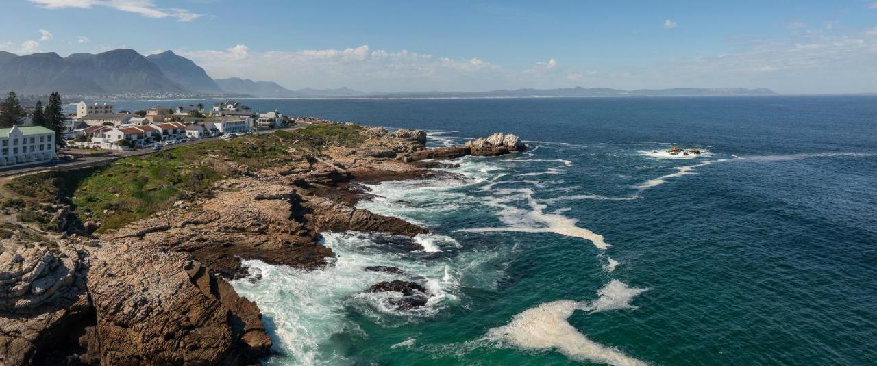 9Seavillage Hermanus Bagian luar foto