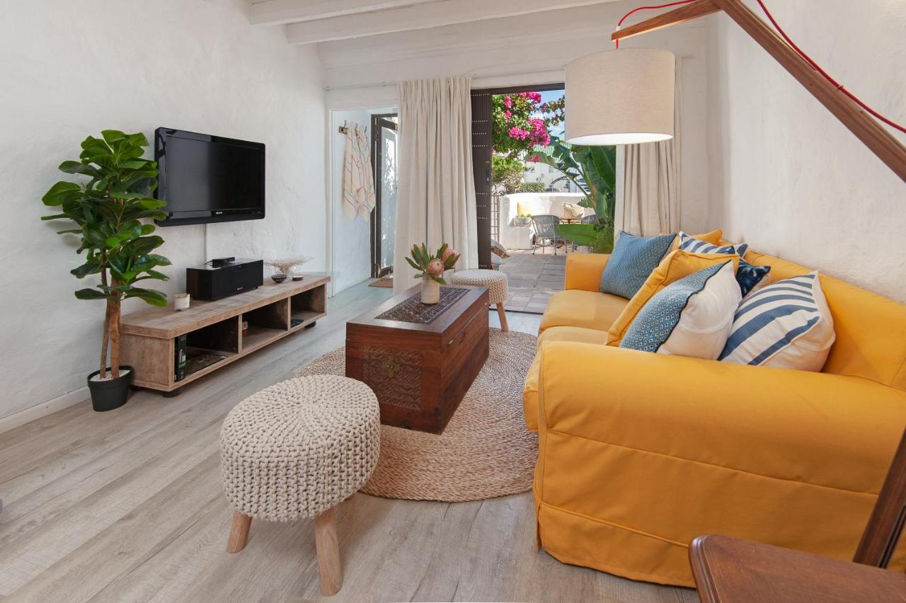 9Seavillage Hermanus Bagian luar foto
